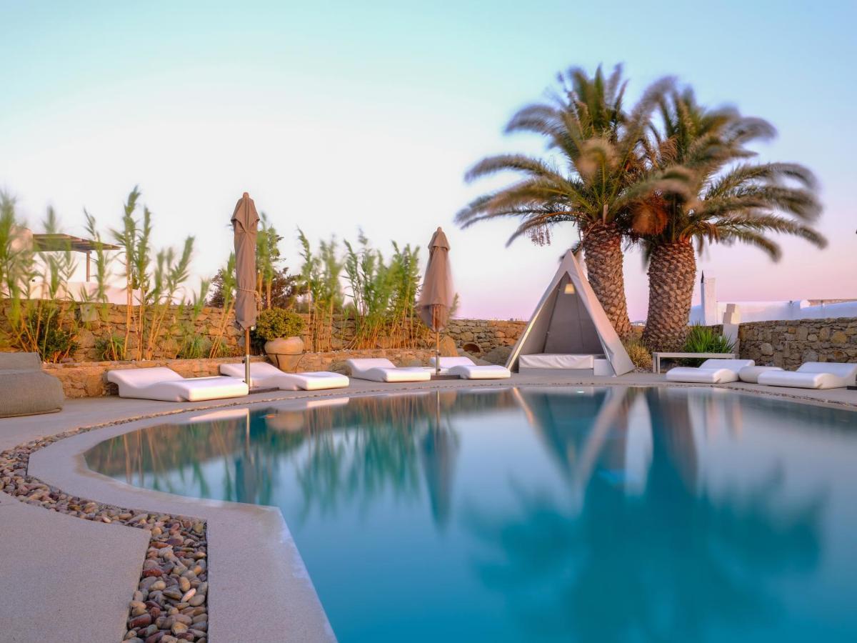 Ostraco Suites Mykonos Town Exterior photo