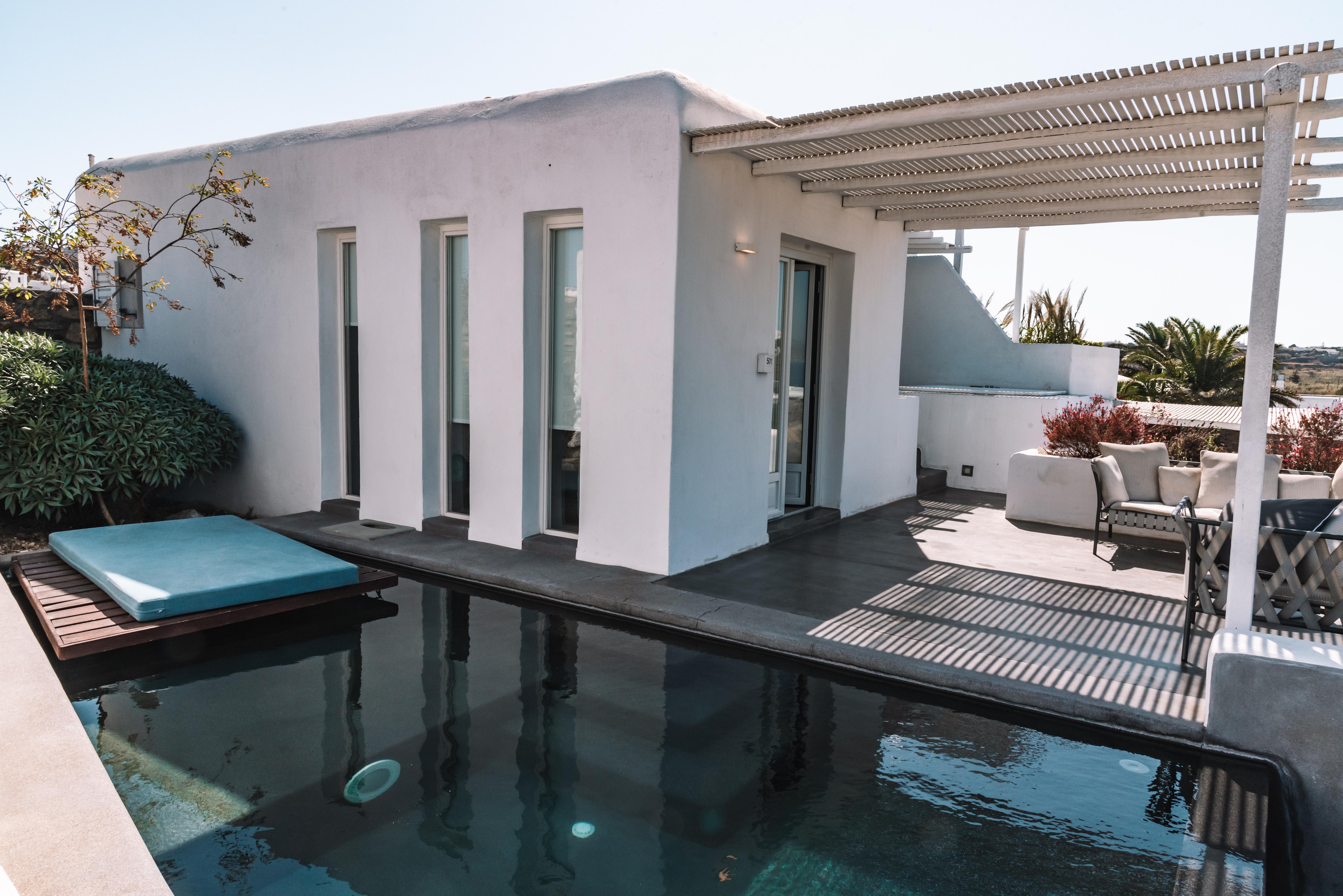 Ostraco Suites Mykonos Town Exterior photo