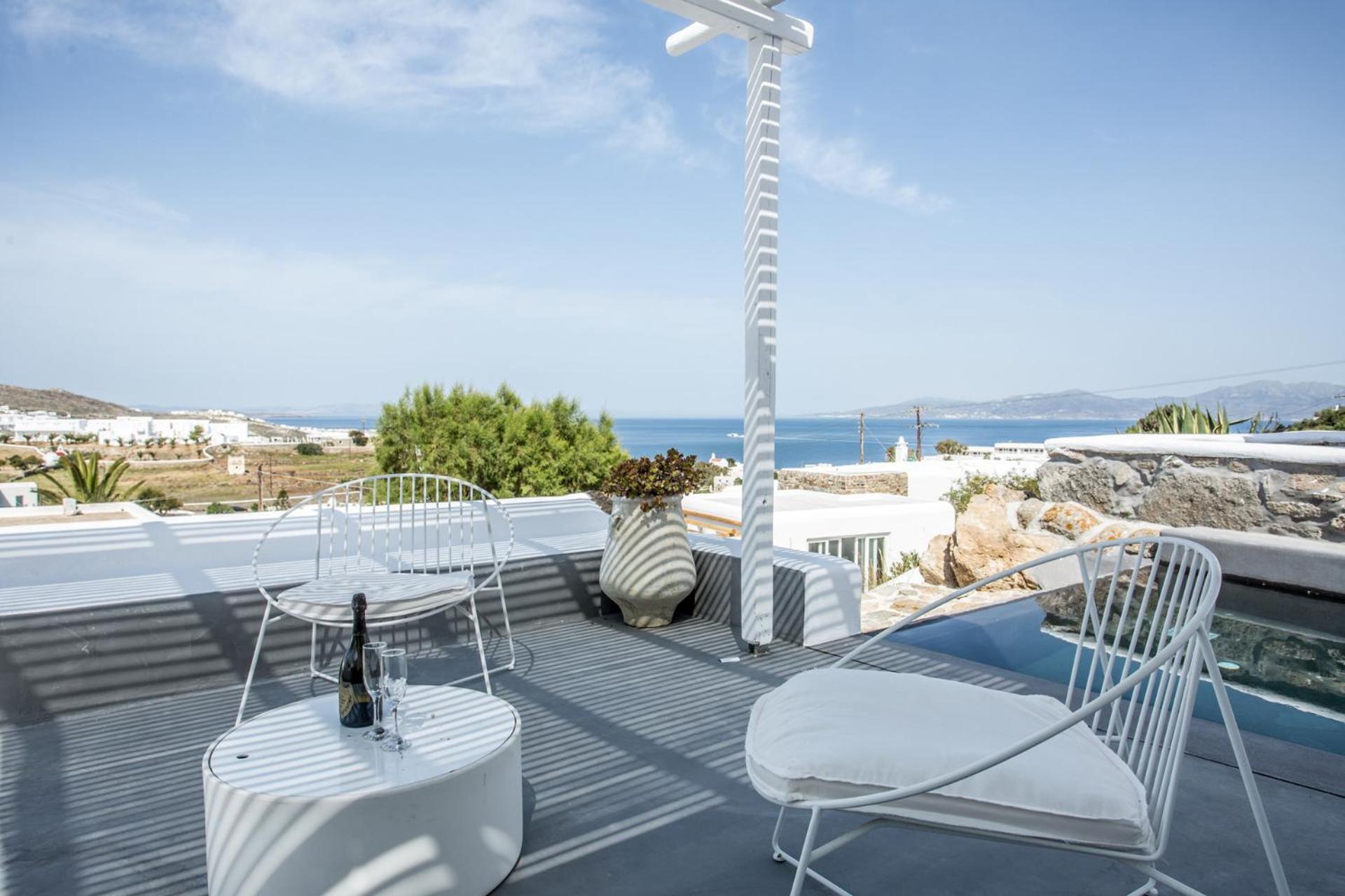 Ostraco Suites Mykonos Town Room photo