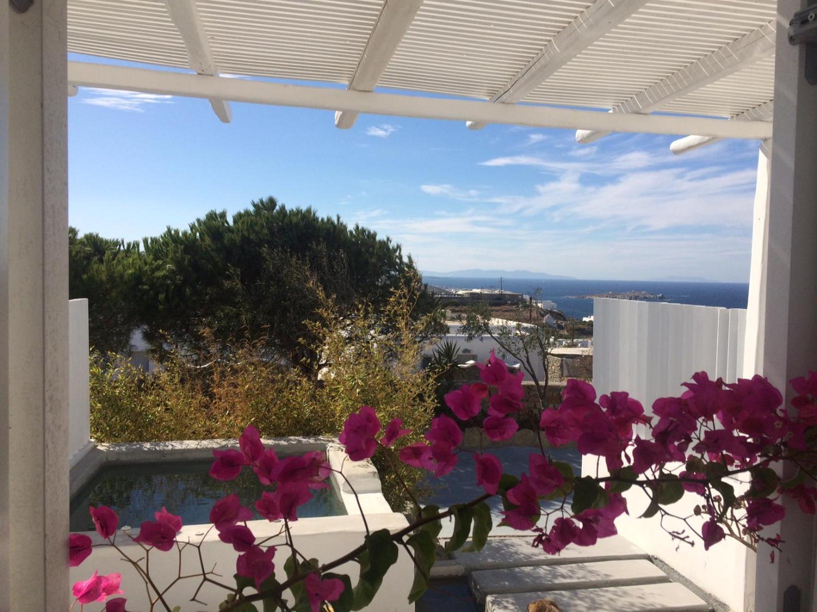 Ostraco Suites Mykonos Town Room photo